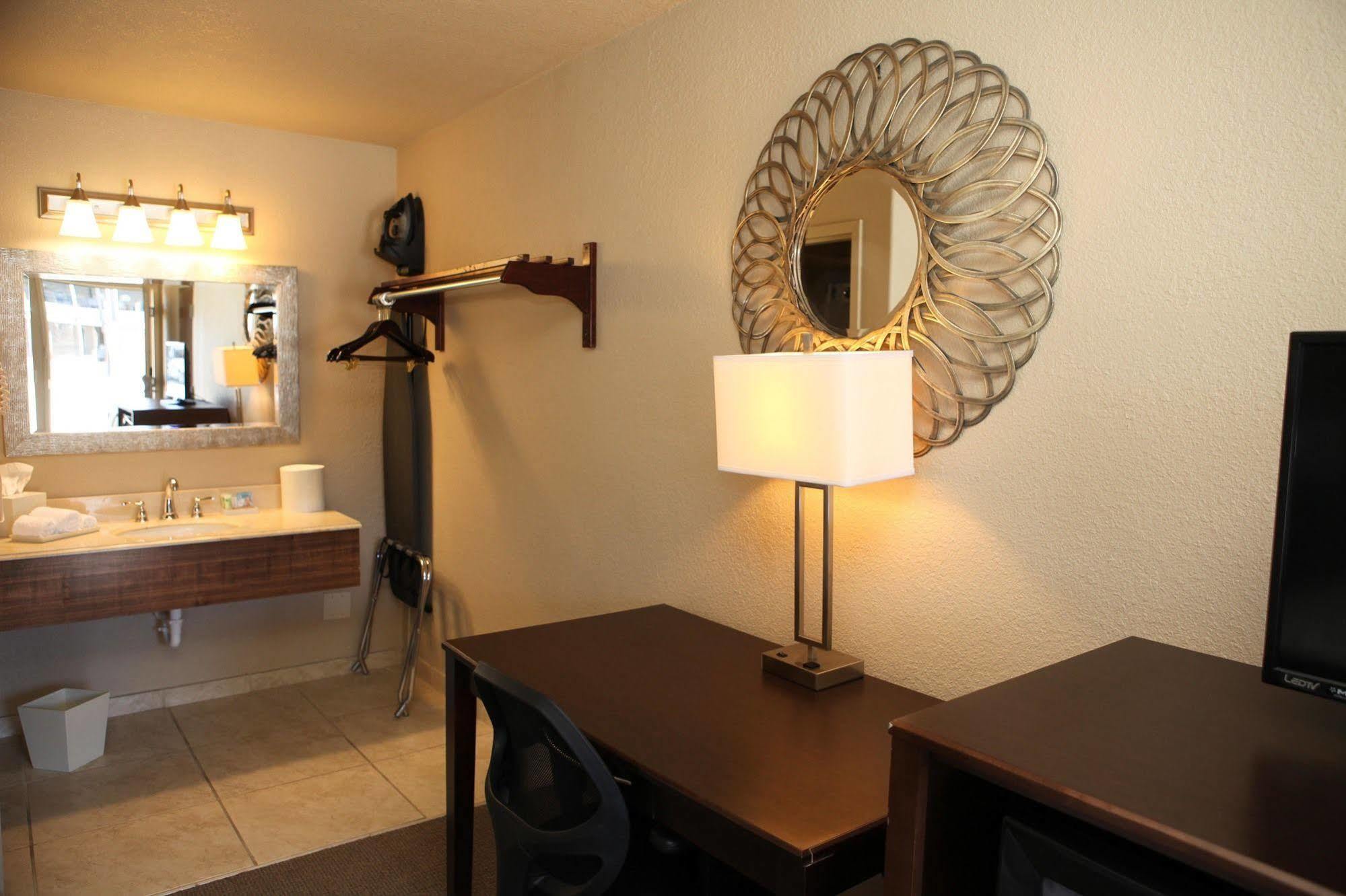 Unique Suites Hotel Charleston Екстериор снимка